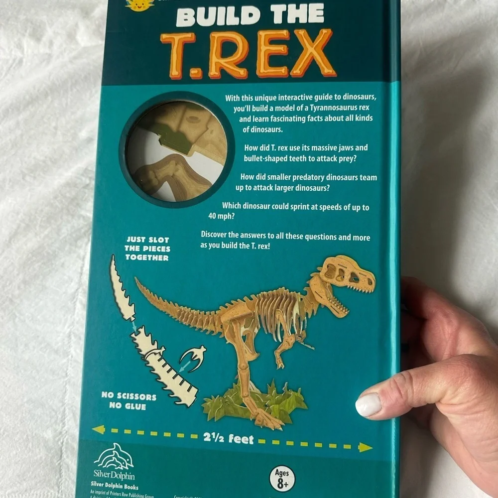 Smithsonian Build the T. Rex Educational Kit